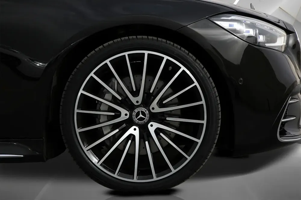 Mercedes-Benz S-Class S 450 4MATIC 2025 - Korean Specs - Brand New! - Image 6