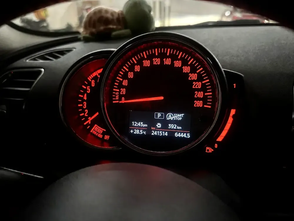 mini cooper clubman - Well maintained clean No accident - Image 5