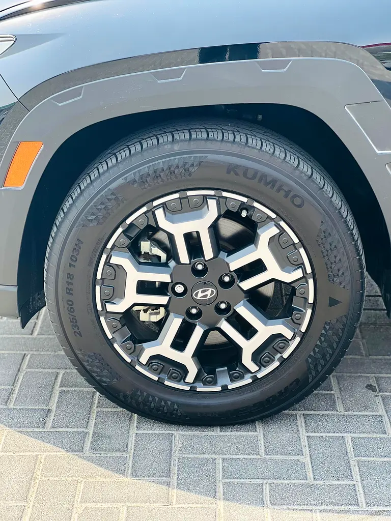 Hyundai Tucson 4*4 - Image 5