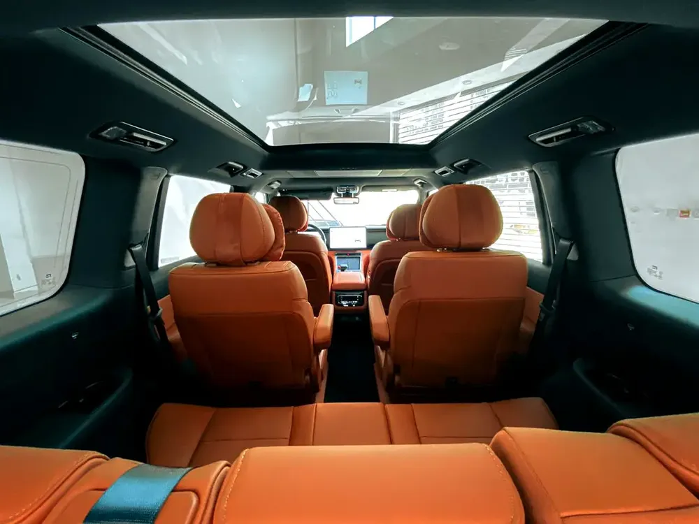 AED 3,290 // 20% DP // 2026 ROX 01 1.5T 7-Seater Luxury Long Range Hybrid - Image 13