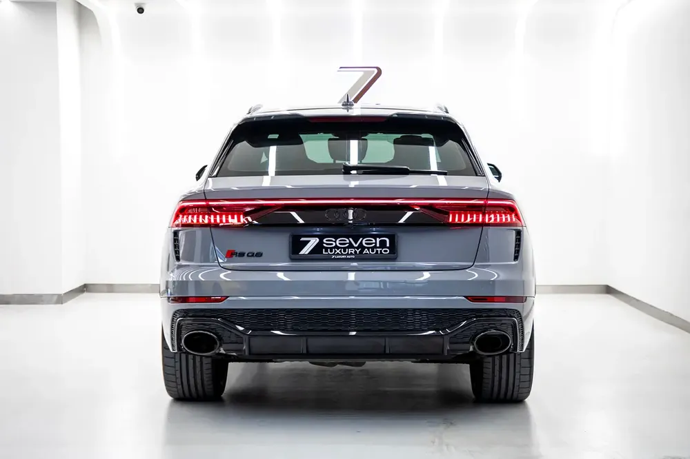 2023| AUDI RSQ8 | GCC | WARRANTY FROM AL NABODAH | SERVICE CONTRACT EXCELLENT CONDITION | BEST PRICE - Image 6