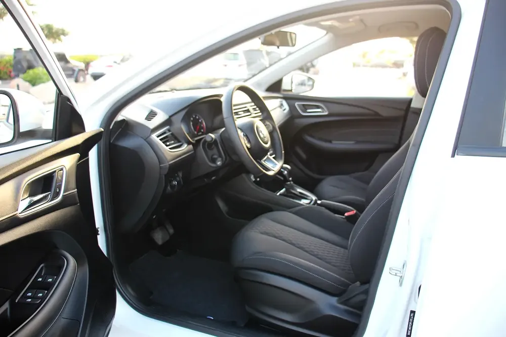 Free offers 2025 MG 5 GCC | 1.5L | EMI (480x 60) Loan minimum salary 4,000*| Warranty| - Image 10