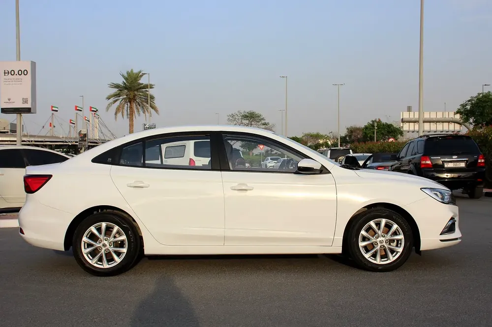 Free offers 2025 MG 5 GCC | 1.5L | EMI (480x 60) Loan minimum salary 4,000*| Warranty| - Image 4