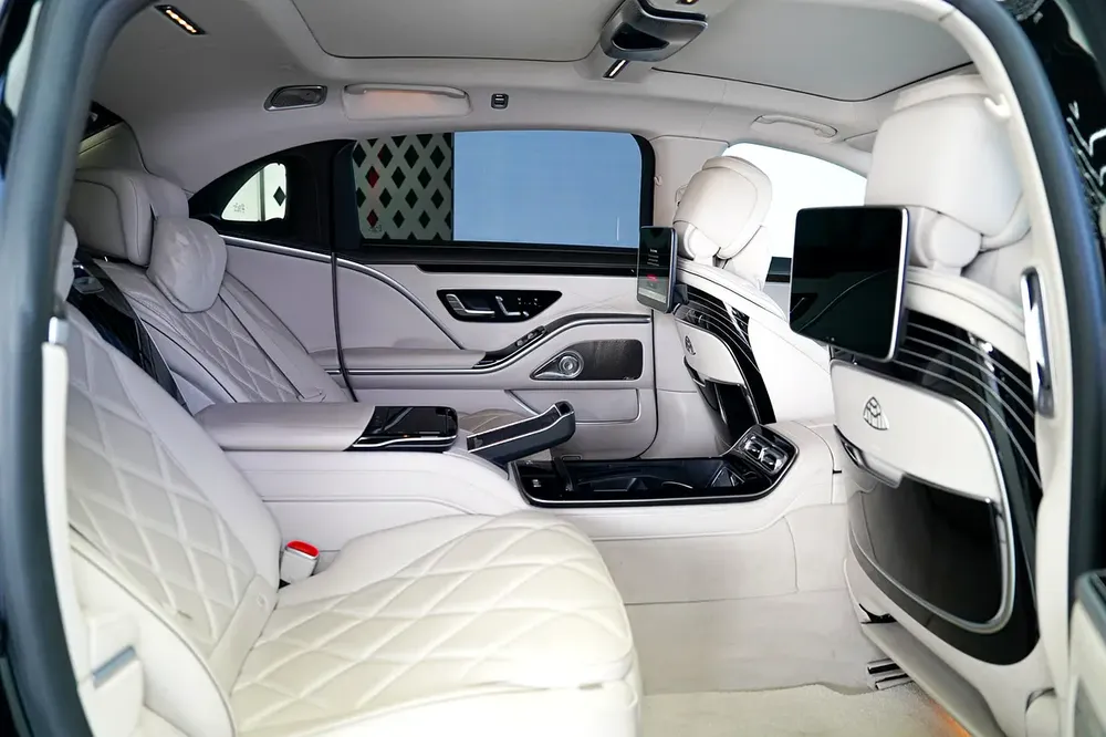 MAYBACH S680 | REAR ENTERTAINMENT | BURMESTER AUDIO | WARRANTY AVAILABLE - Image 13