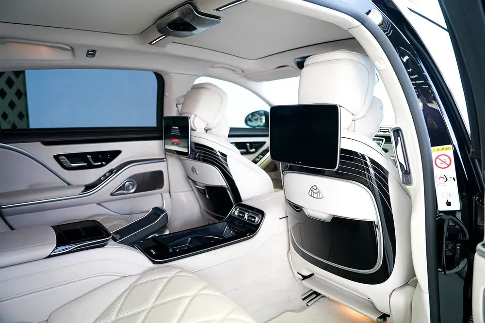 MAYBACH S680 | REAR ENTERTAINMENT | BURMESTER AUDIO | WARRANTY AVAILABLE - Image 14