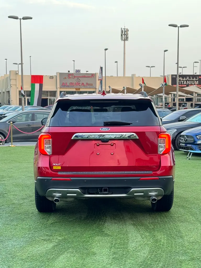 Ford Explorer XLT 2020, American Specs - GCC Resale - Image 5