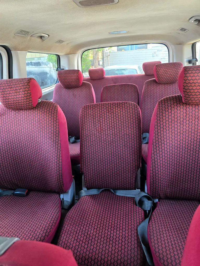 Hyundai H1 12 seat Model 2014 GCC - Image 11