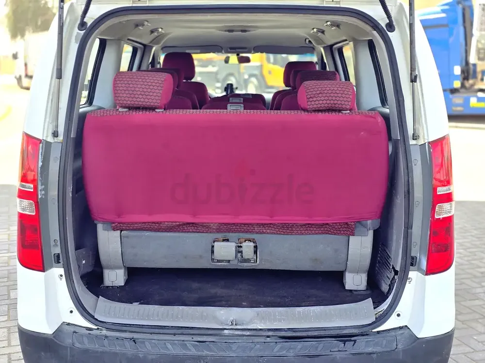 Hyundai H1 12 seat Model 2014 GCC - Image 12