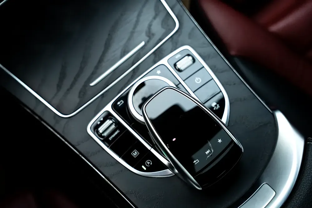 Mercedes GLC 250 Coupe 2019 Partial Service History GCC - Image 9
