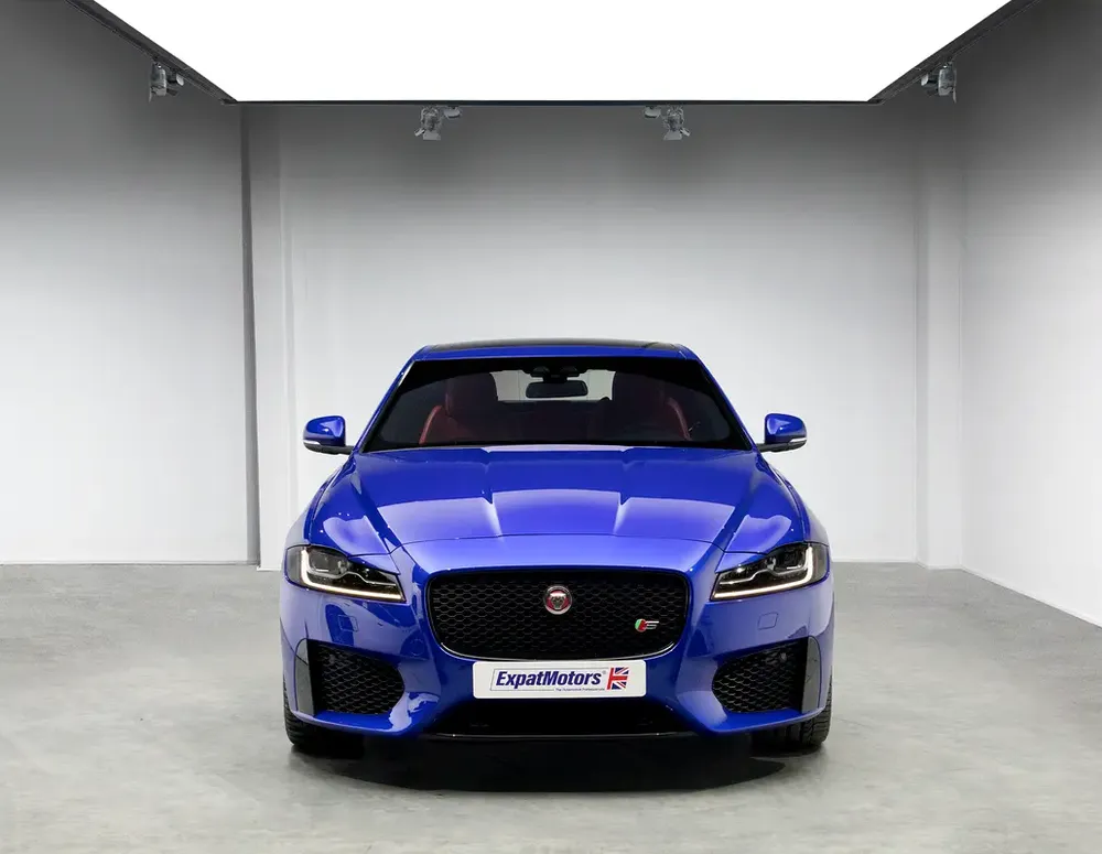 P380 AWD • Warranty + Service Contract Available • GCC - Image 4