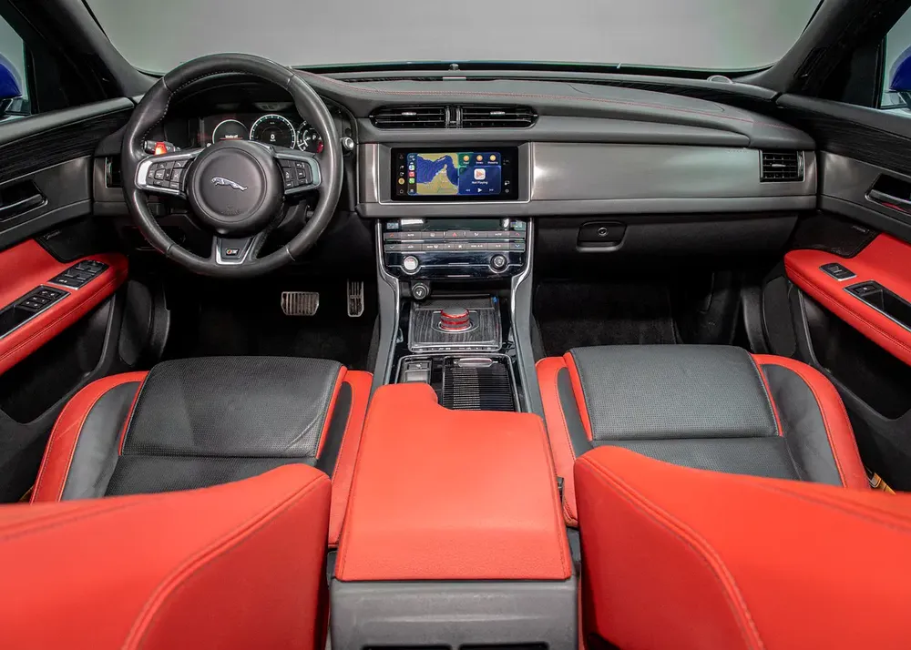 P380 AWD • Warranty + Service Contract Available • GCC - Image 6