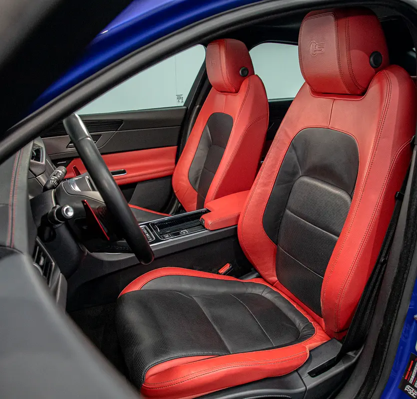 P380 AWD • Warranty + Service Contract Available • GCC - Image 9