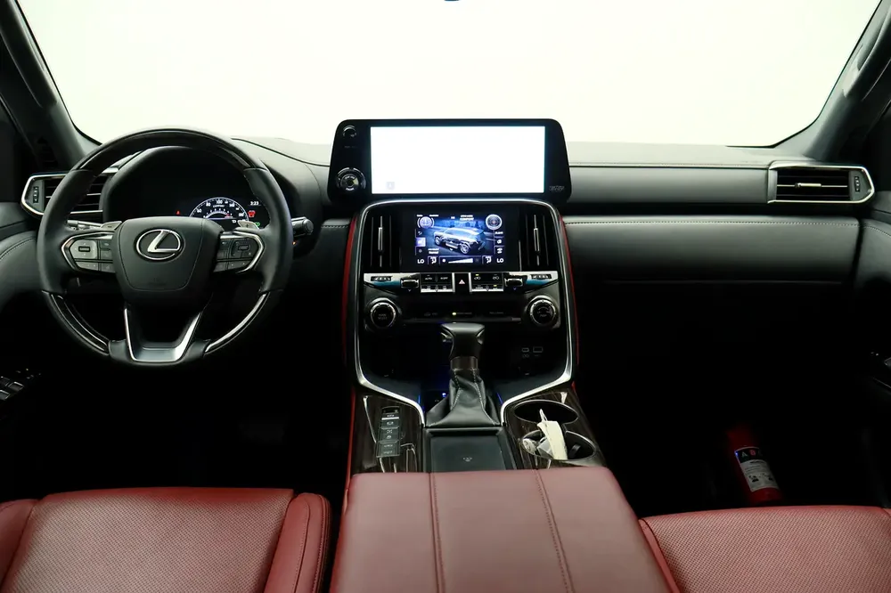 **Special offer** 2024 LX SUV P 3.5L T AT Signature - Image 11