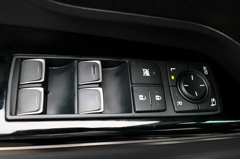 **Special offer** 2024 LX SUV P 3.5L T AT Signature - Image 18