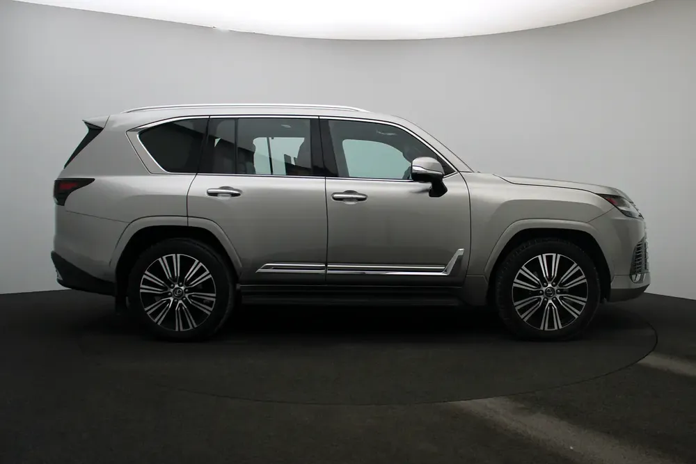 **Special offer** 2024 LX SUV P 3.5L T AT Signature - Image 5