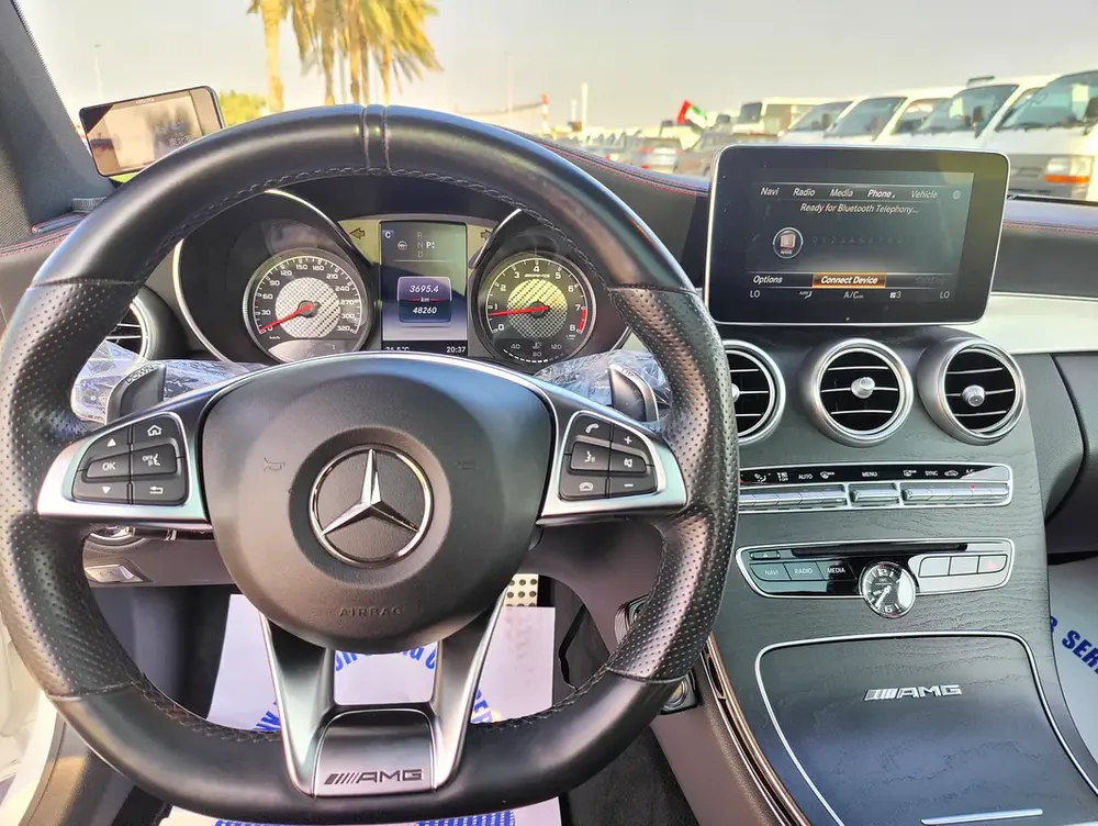 MERCEDES C 63 COUPE AMG 2017 JAPANESE SPECS - Image 10