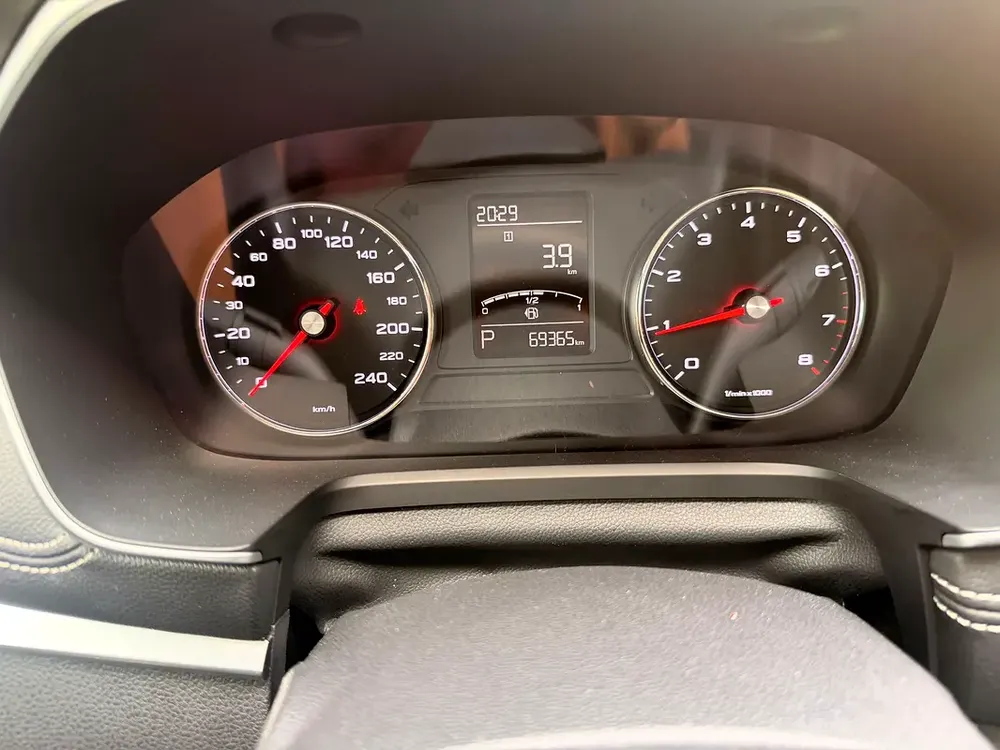 880/Month | MG RX5 2023 | Gcc | Mint Condition | Bank Loan @ 0% DP - Image 12