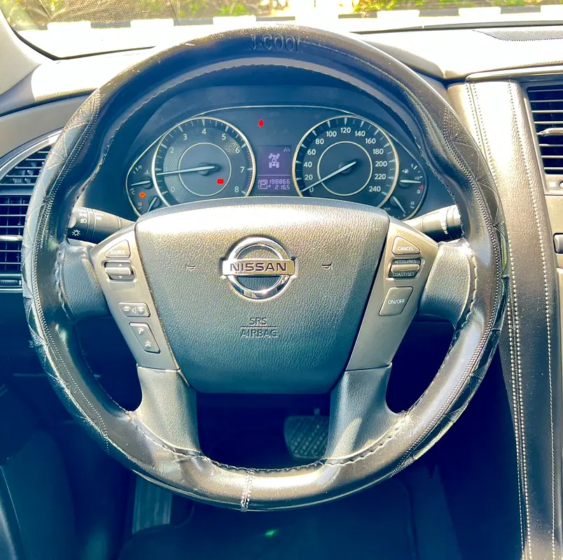 Nissan Patrol SE P2 2019 - GCC Specs - Well Maintained - Image 14