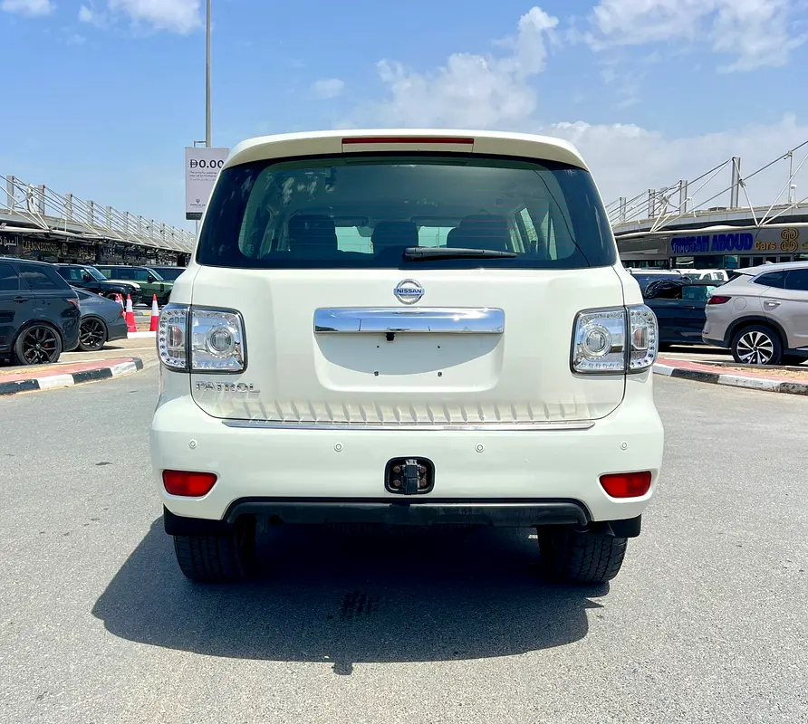 Nissan Patrol SE P2 2019 - GCC Specs - Well Maintained - Image 7
