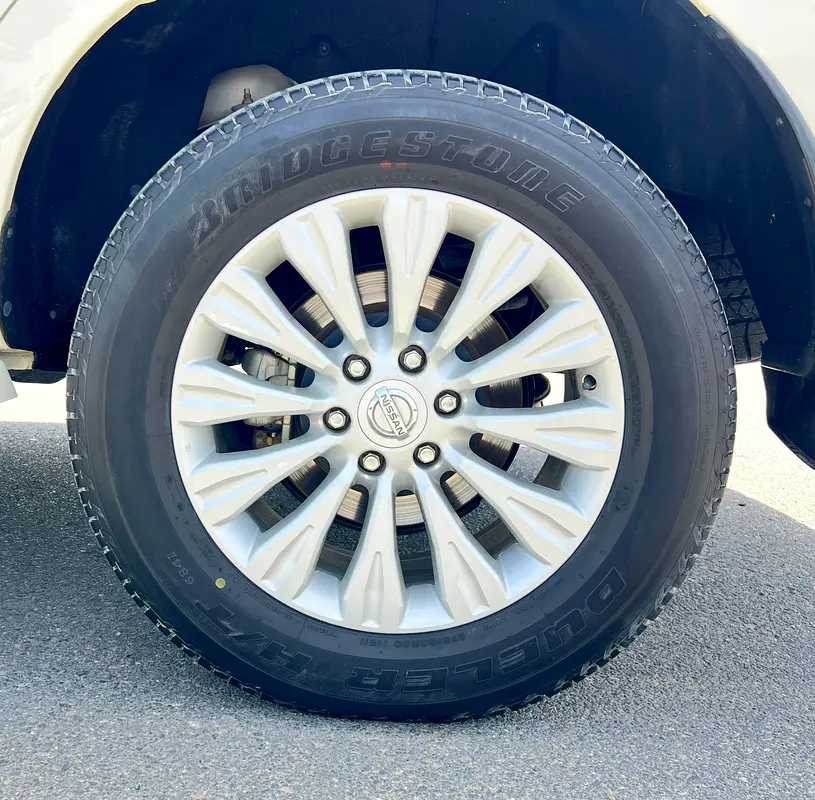 Nissan Patrol SE P2 2019 - GCC Specs - Well Maintained - Image 9
