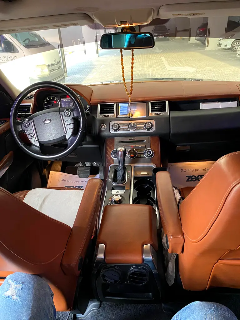 Land Rover Range Rover Sport HSE Supercharged 2011 | GCC Specs - Image 4