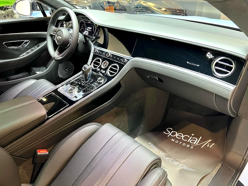 BENTLEY CONTINENTAL GT V8 *ORIGINAL MANSORY* / 2023 / BRAND NEW / FULL CARBON FIBER EXTERIOR - Image 10