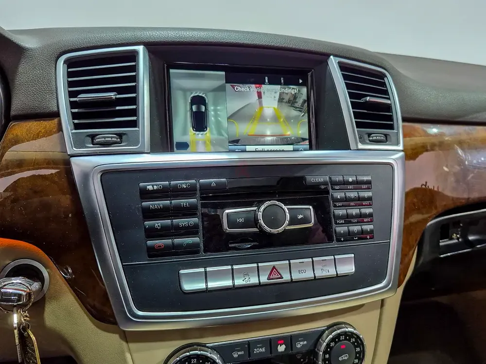 AED 2879/month | 2015 Mercedes-Benz M-Class ML 400 | GCC Specs | Ref#460276 - Image 11