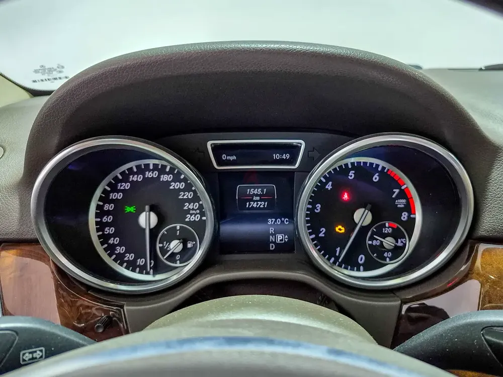 AED 2879/month | 2015 Mercedes-Benz M-Class ML 400 | GCC Specs | Ref#460276 - Image 13