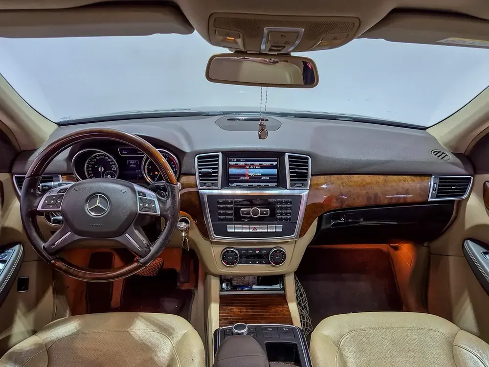 AED 2879/month | 2015 Mercedes-Benz M-Class ML 400 | GCC Specs | Ref#460276 - Image 7