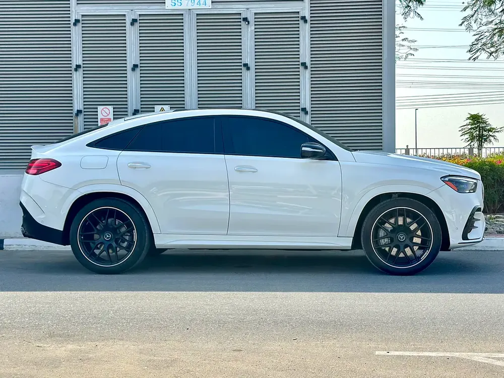 MERCEDES-BENZ GLE53 COUPE AMG 4MATIC PLUS |CLEAN TITLE | CLEAN CARFAX | 2024 - Image 5
