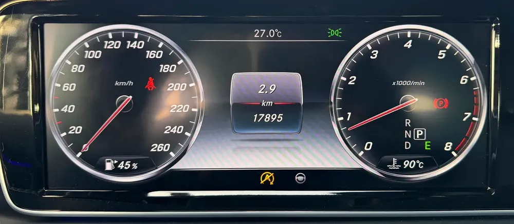 MERCEDES BENZ S550 V8 CONVERTABLE Very Low Kilometer Mint Condition Car - Image 15