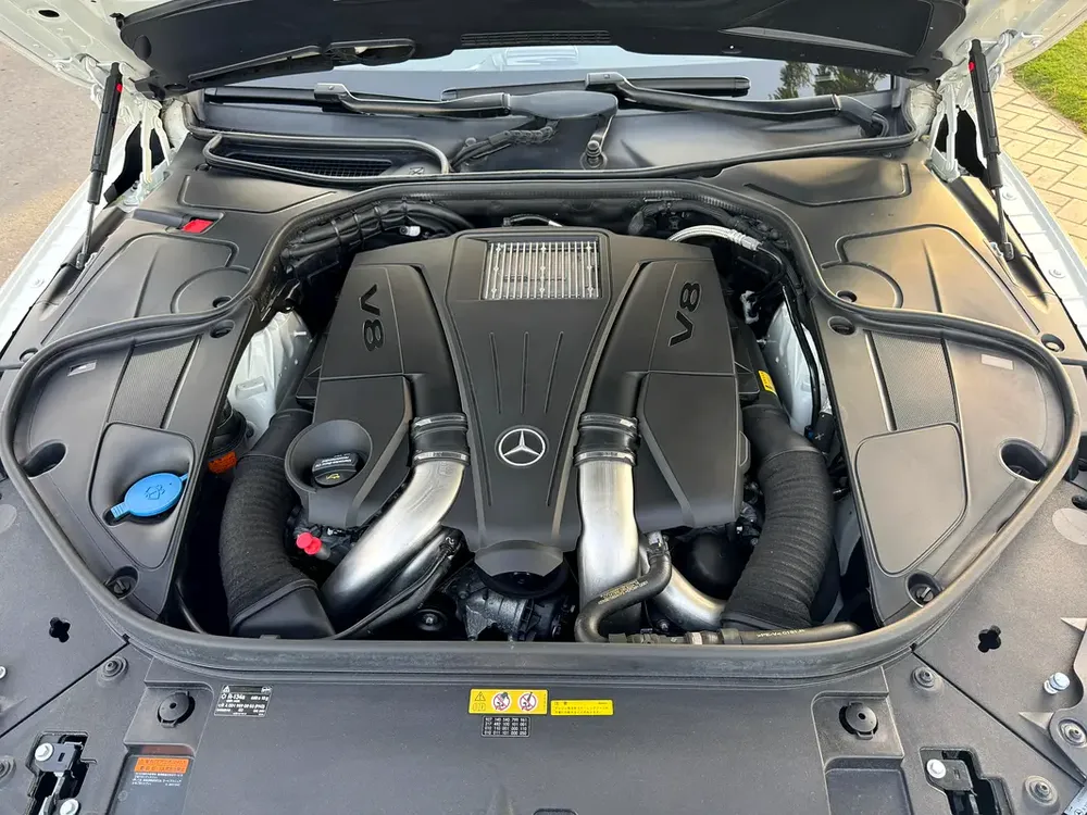 MERCEDES BENZ S550 V8 CONVERTABLE Very Low Kilometer Mint Condition Car - Image 16
