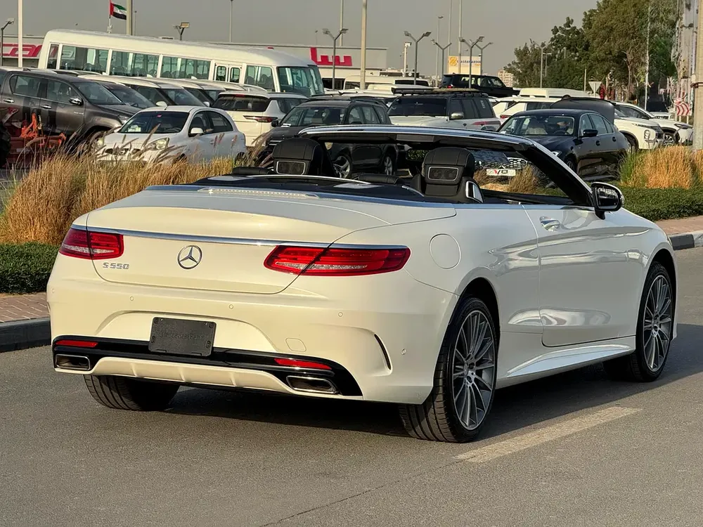 MERCEDES BENZ S550 V8 CONVERTABLE Very Low Kilometer Mint Condition Car - Image 4