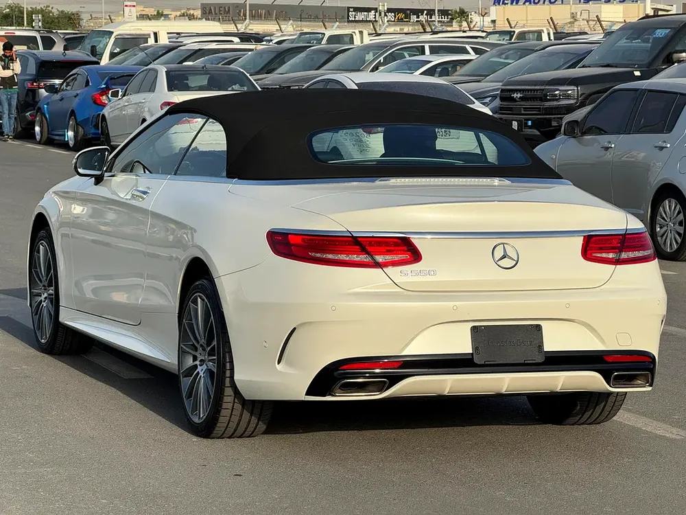 MERCEDES BENZ S550 V8 CONVERTABLE Very Low Kilometer Mint Condition Car - Image 5