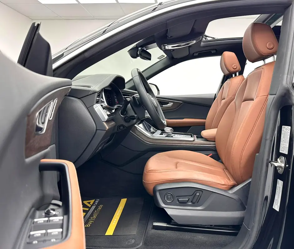 2024 Audi Q8 55 TFSI Quattro, 07/2029 Audi Warranty + Service Pack, Audi Full Service History, GCC - Image 15