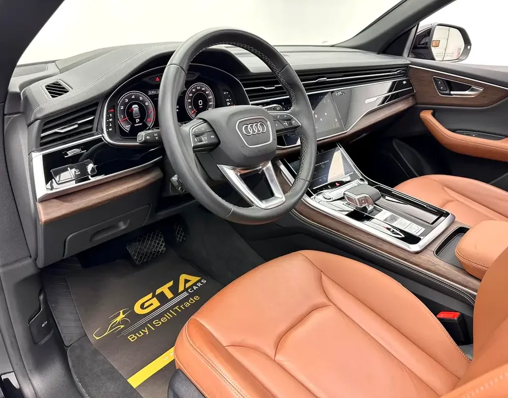 2024 Audi Q8 55 TFSI Quattro, 07/2029 Audi Warranty + Service Pack, Audi Full Service History, GCC - Image 9