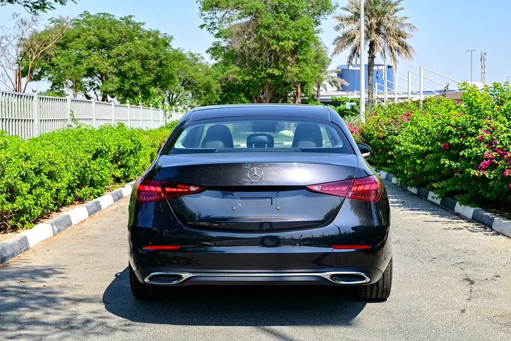 2022 Mercedes C200 Avantgarde - Image 7