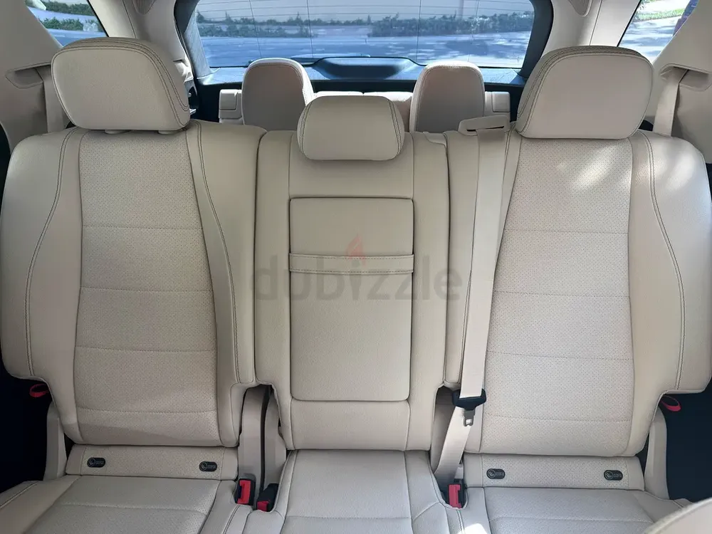 2024 Mercedes-Benz GLE 450 4Matic | GCC Specs | Like New - Image 10