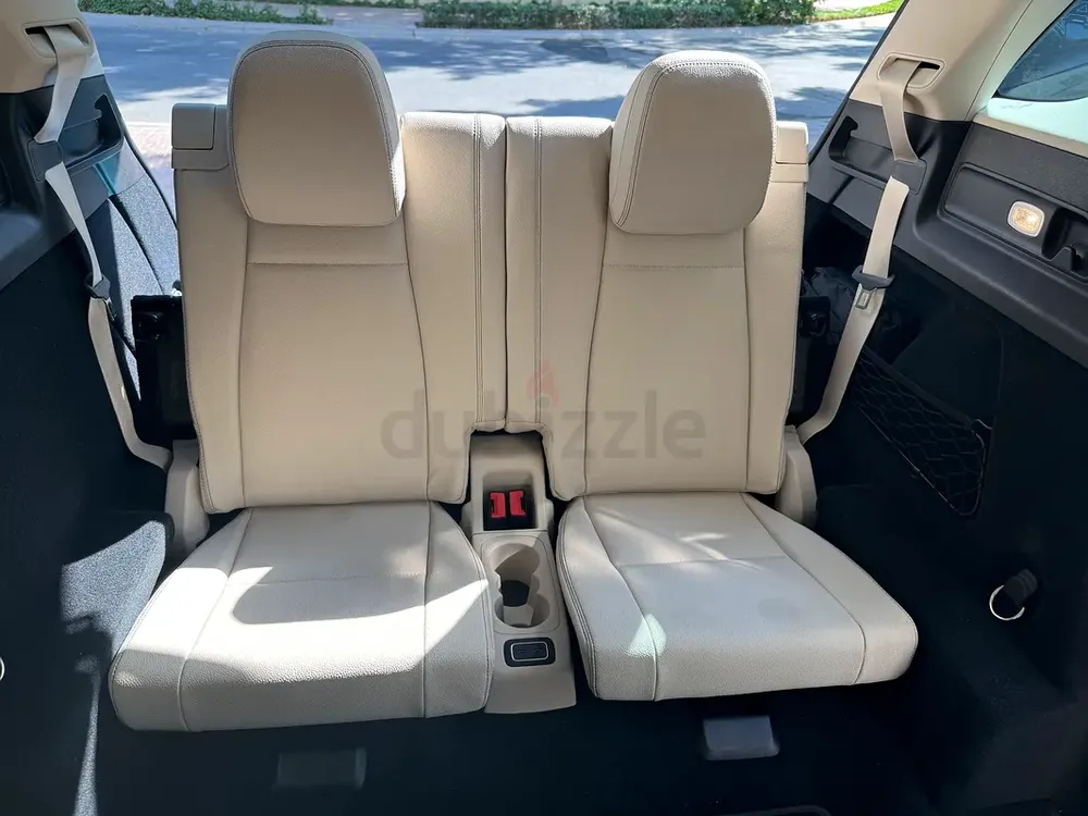 2024 Mercedes-Benz GLE 450 4Matic | GCC Specs | Like New - Image 11