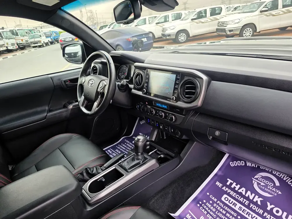 2023 Toyota Tacoma TRD Off Road 4x4 AWD - 3.0L V6 Push Start with Diff Lock and Radar - Image 13