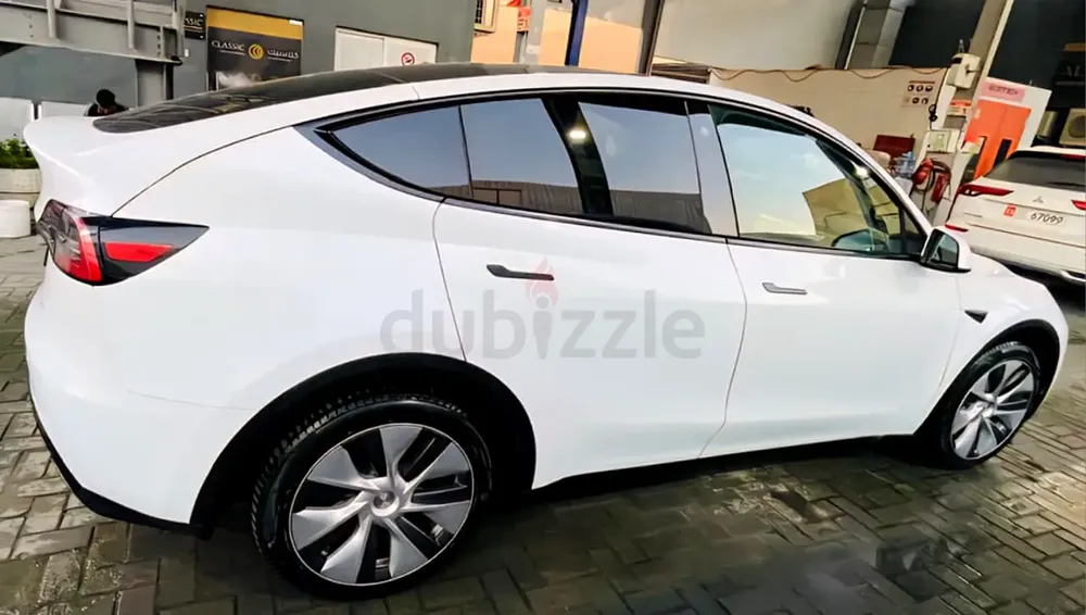 Tesla Model Y 2023 Long Range GCC Specs - Image 4