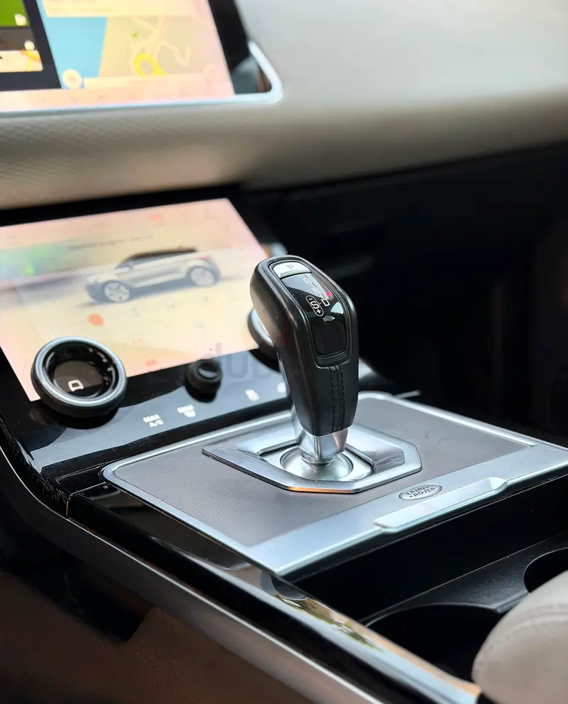 2020 Land Rover Range Rover Evoque P200 S - GCC Specs - Image 15