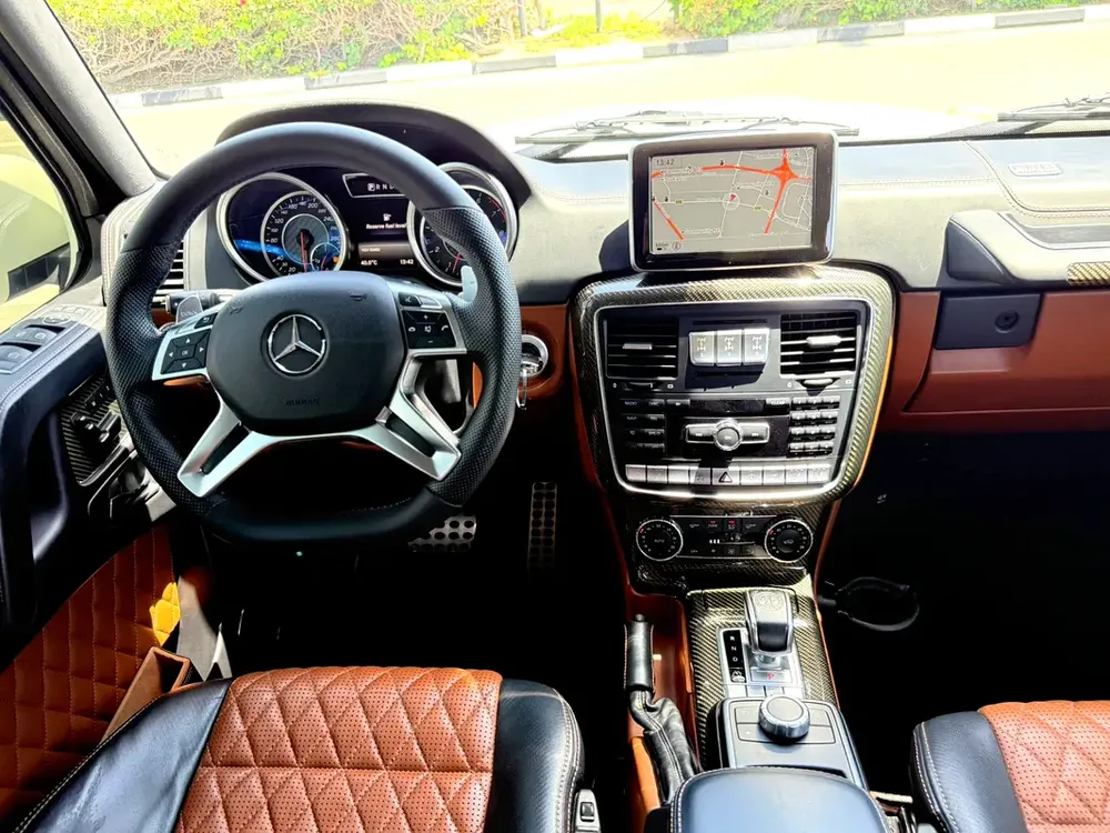 Mercedes-Benz G63 AMG 2016 | GCC Specs | No Accident | No Paint | Pristine Condition - Image 10