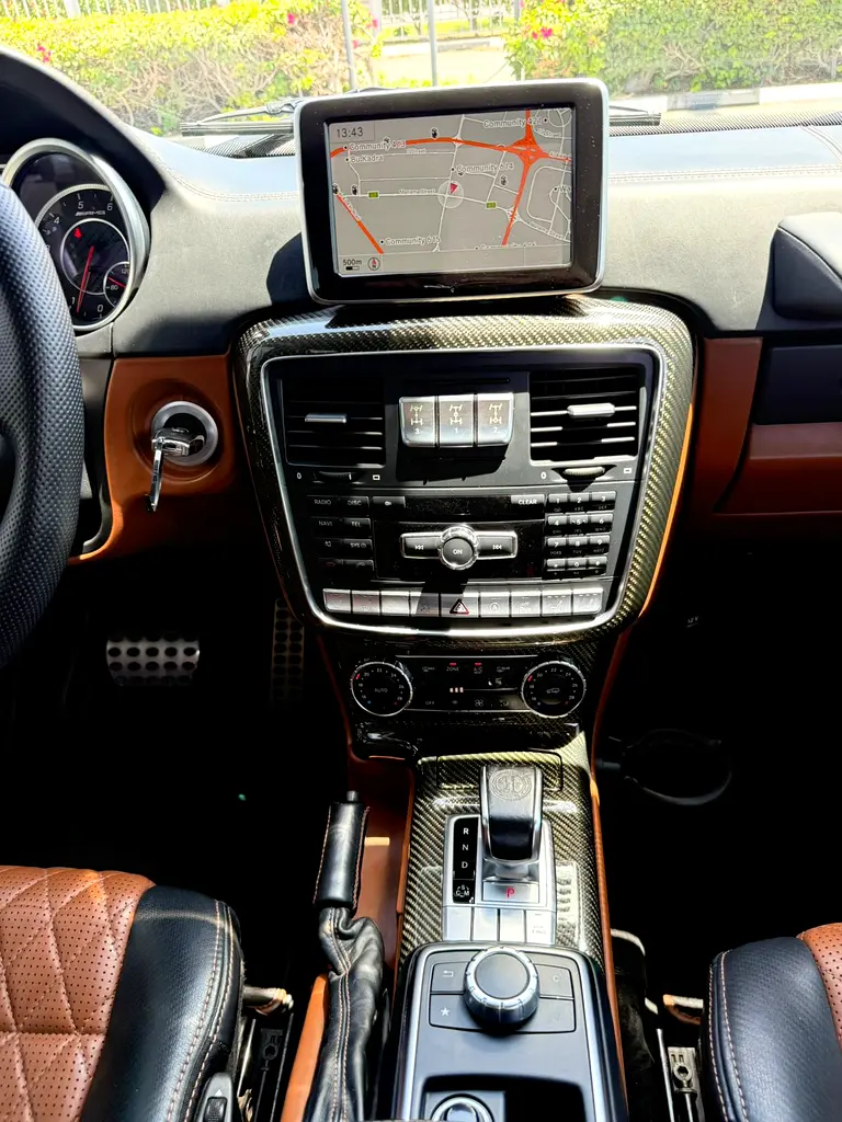 Mercedes-Benz G63 AMG 2016 | GCC Specs | No Accident | No Paint | Pristine Condition - Image 12