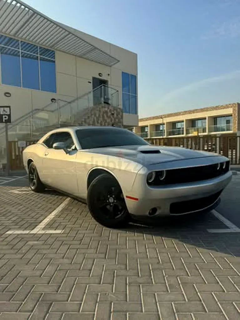 2020 Challenger SXT Coupe Full Option - Image 11