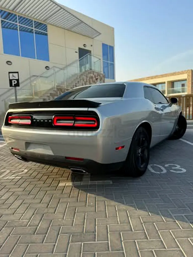 2020 Challenger SXT Coupe Full Option - Image 12