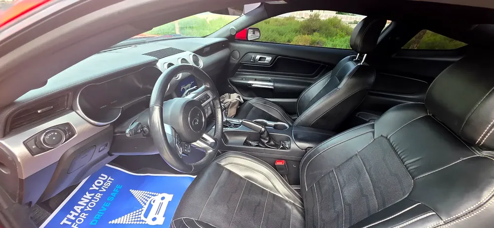 Ford Mustang GT 5.0L 2022 - Image 14