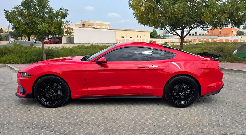 Ford Mustang GT 5.0L 2022 - Image 4