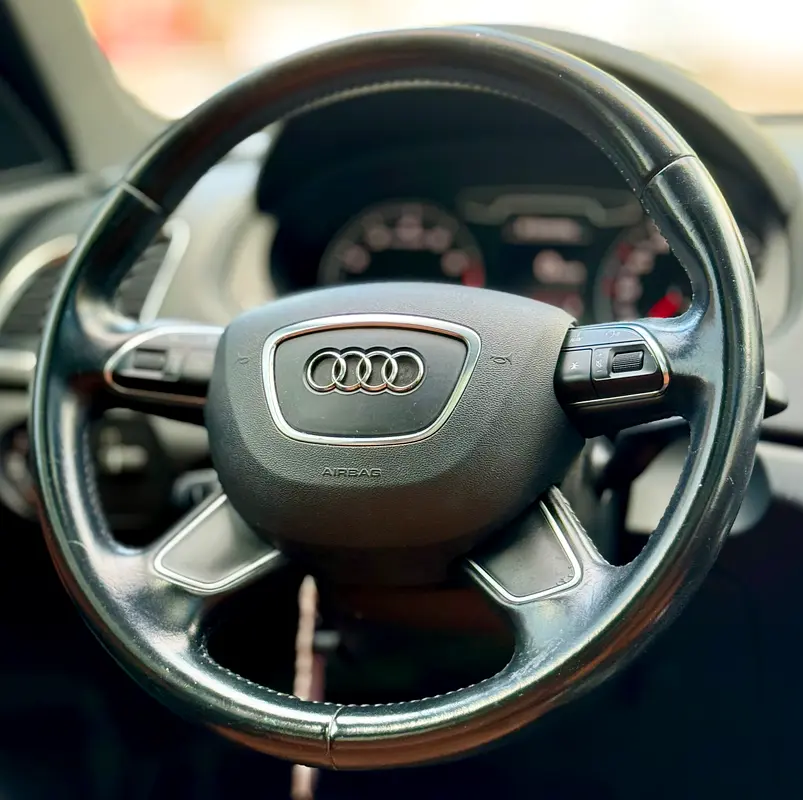 Audi Q3 2015 – GCC Specs | Luxury Compact SUV IN EXCELLENT CONDITION - Image 11
