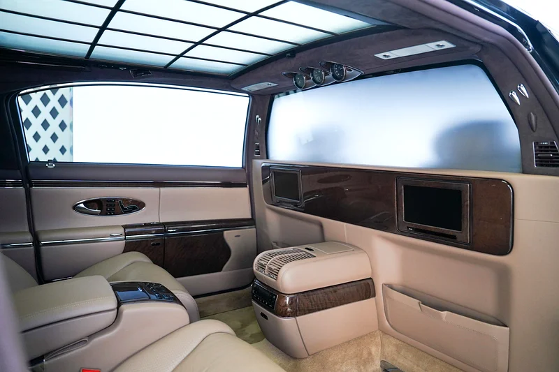 MAYBACH 62 S | PRIVACY SUITE | REAR ENTERTAINMENT | BOSE AUDIO | WARRANTY AVAILABLE - Image 12